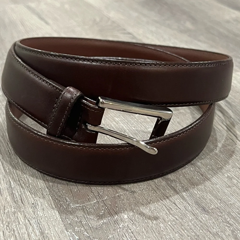 Saks Fifth Avenue Sz 46 Antique Brown Aniline Kipskin Shoulder Made in USA Belt